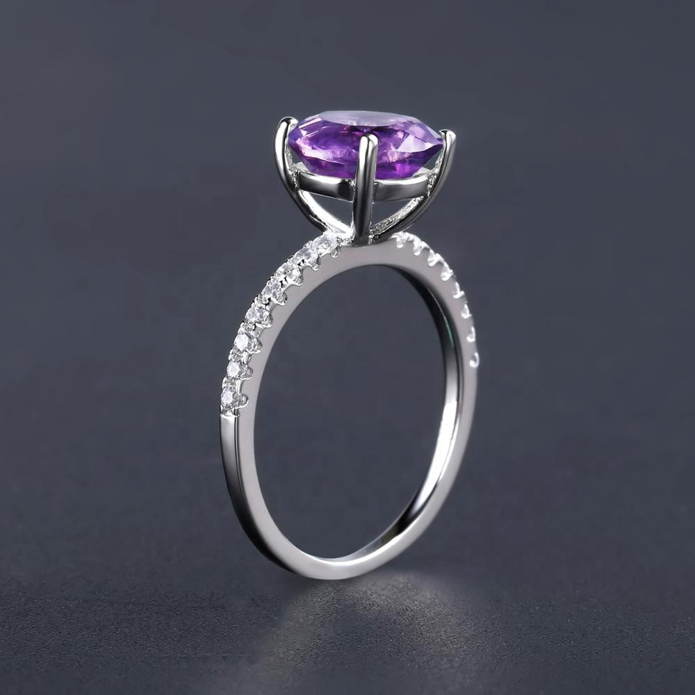 Exquisite Amethyst Ring - Round Brilliant Cut